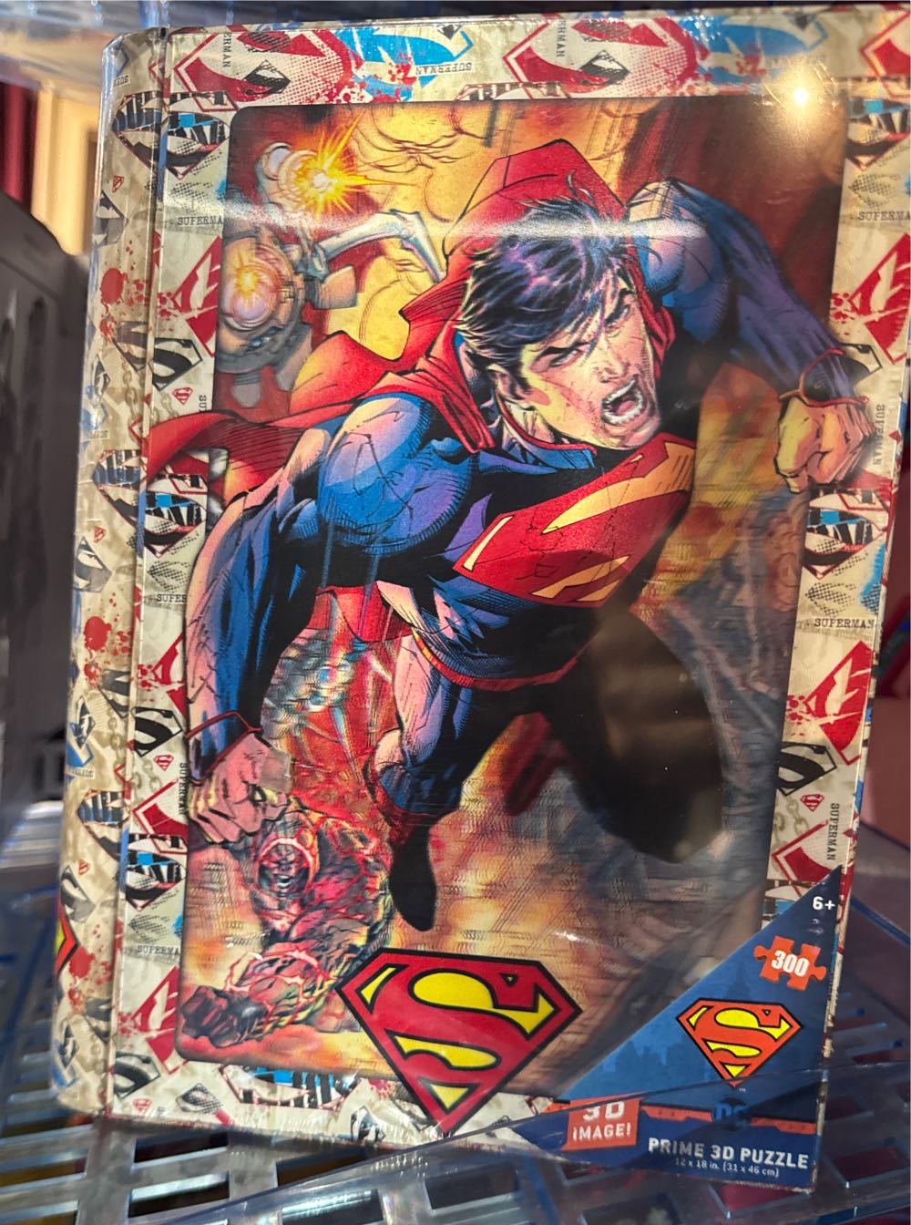 Dc Comics Tin Book Puzzle Superman Tbc 300pcs  vinyl figure collectible [Barcode 670889356224] - Main Image 2