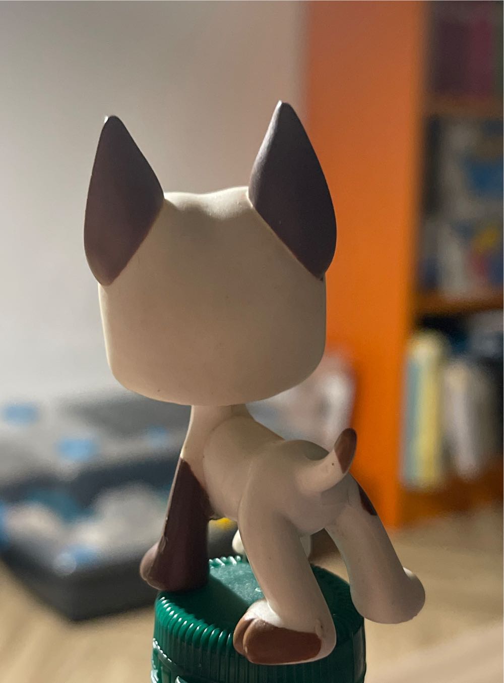 Petshop Danois N• 750  vinyl figure collectible - Main Image 2