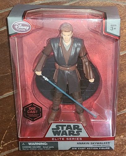 Hasbro F8314 Star Wars Black Series Mandalorian Scout Holiday Edition Star Wars Collection 6” 15cm Action Figure Ages 4 And Up