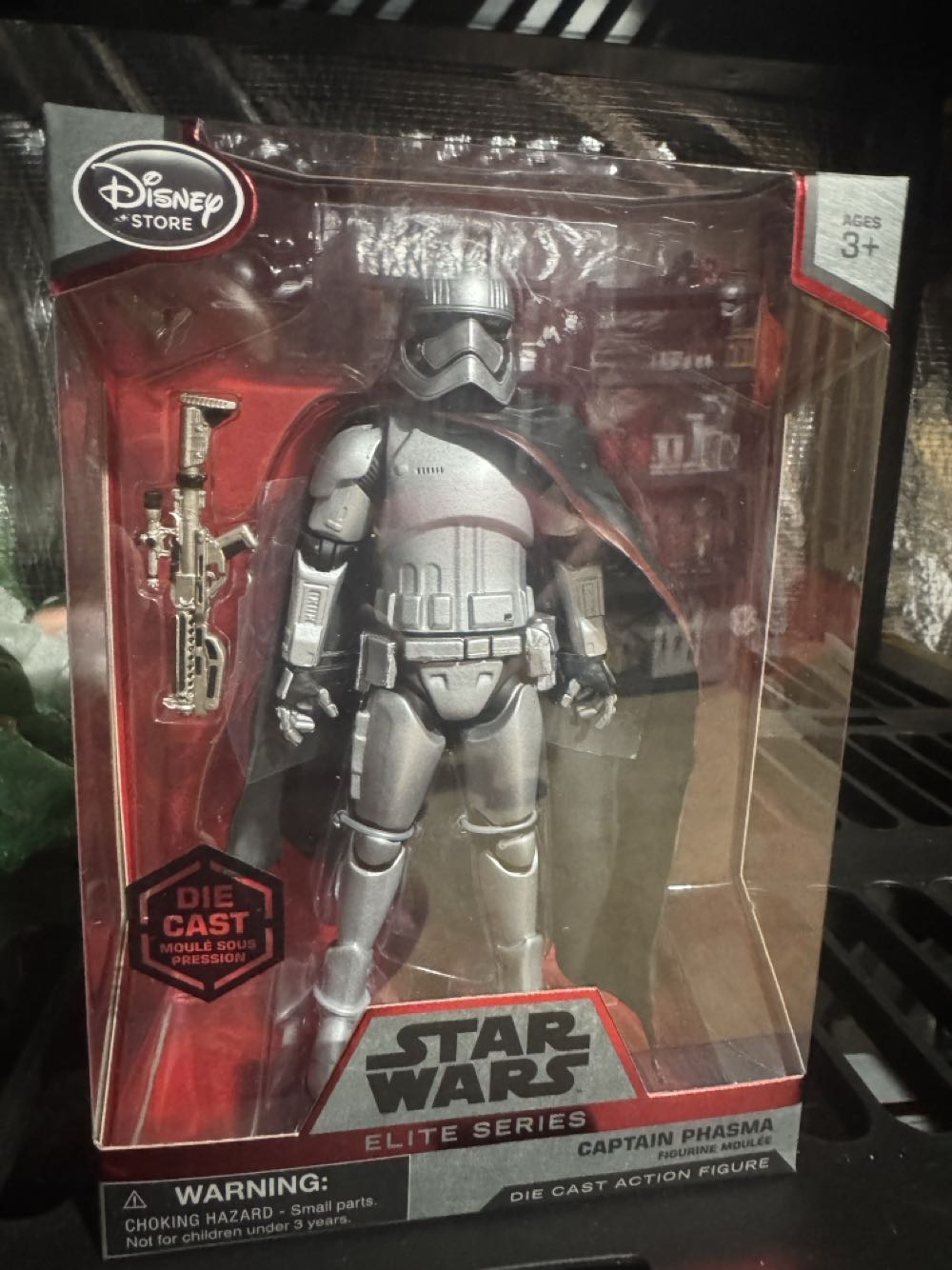 Phasma Die Cast Disney Star Wars Elite Captain Phasma 7” Die Series Action Store Exclusive New Phasma  vinyl figure collectible [Barcode 461722713041] - Main Image 2