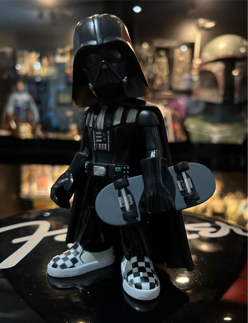 Star Wars x Vans x Funko Pop Darth Vader - Star Wars vinyl figure collectible [Barcode 408000632595] - Main Image 2
