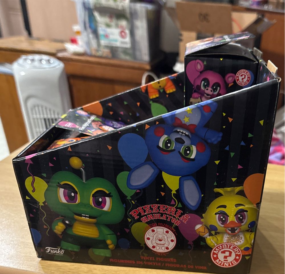 Funko Mystery Minis: Five Nights At Freddy’s Pizza Simulator One Mystery Figure  vinyl figure collectible [Barcode 889698456364] - Main Image 4