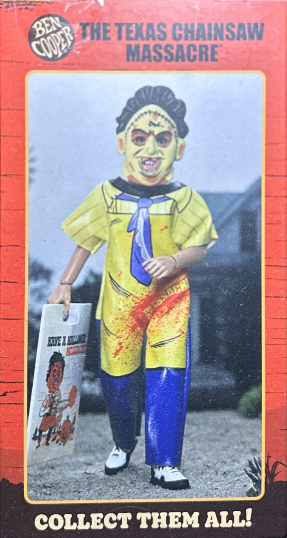 Leatherface  vinyl figure collectible [Barcode 634482415993] - Main Image 3