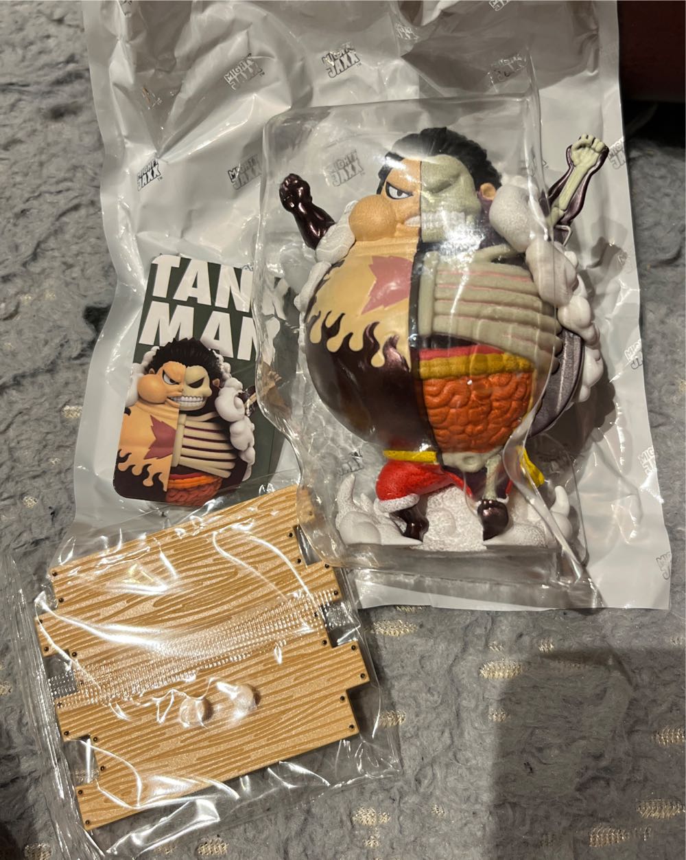 Mighty Jaxx One Piece Freeny’s Hidden Dissectibles Series Six Tank Man  vinyl figure collectible [Barcode 631978818245] - Main Image 3