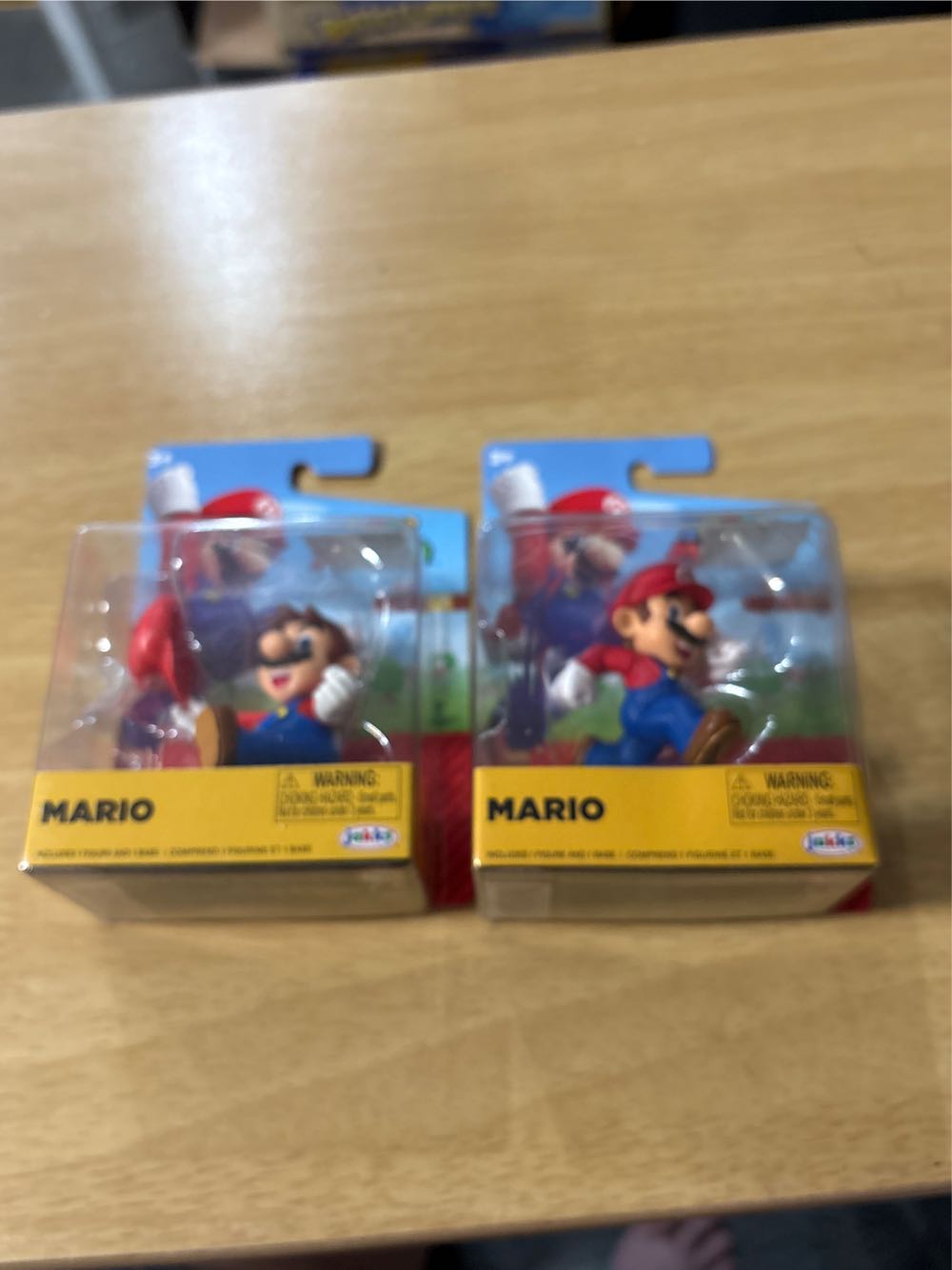 Mario Off Mario Cap 2.5” World Of Nintendo Super Mario Mario Action Running With Cap Jakks Pacific Tipping Cap Hat Off New Mini Fire  vinyl figure collectible [Barcode 192995405714] - Main Image 2