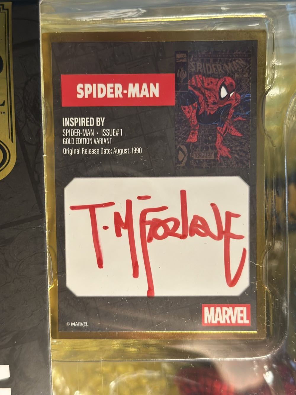 Spider-Man (Marvel: Spider-Man #1 [Gold Edition]) 1:6th Scale Collectible w/ Scene Autograph Series (Gold Label) - Spider-Man vinyl figure collectible [Barcode 787926149081] - Main Image 4