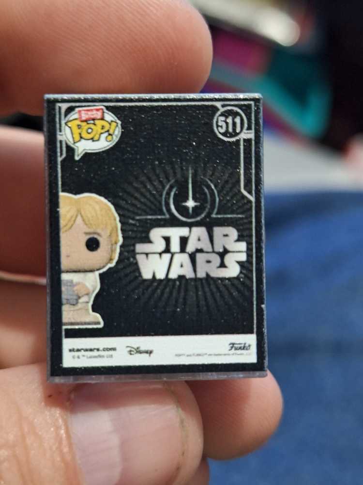 Star Wars: Luke Skywalker - Star Wars vinyl figure collectible - Main Image 2