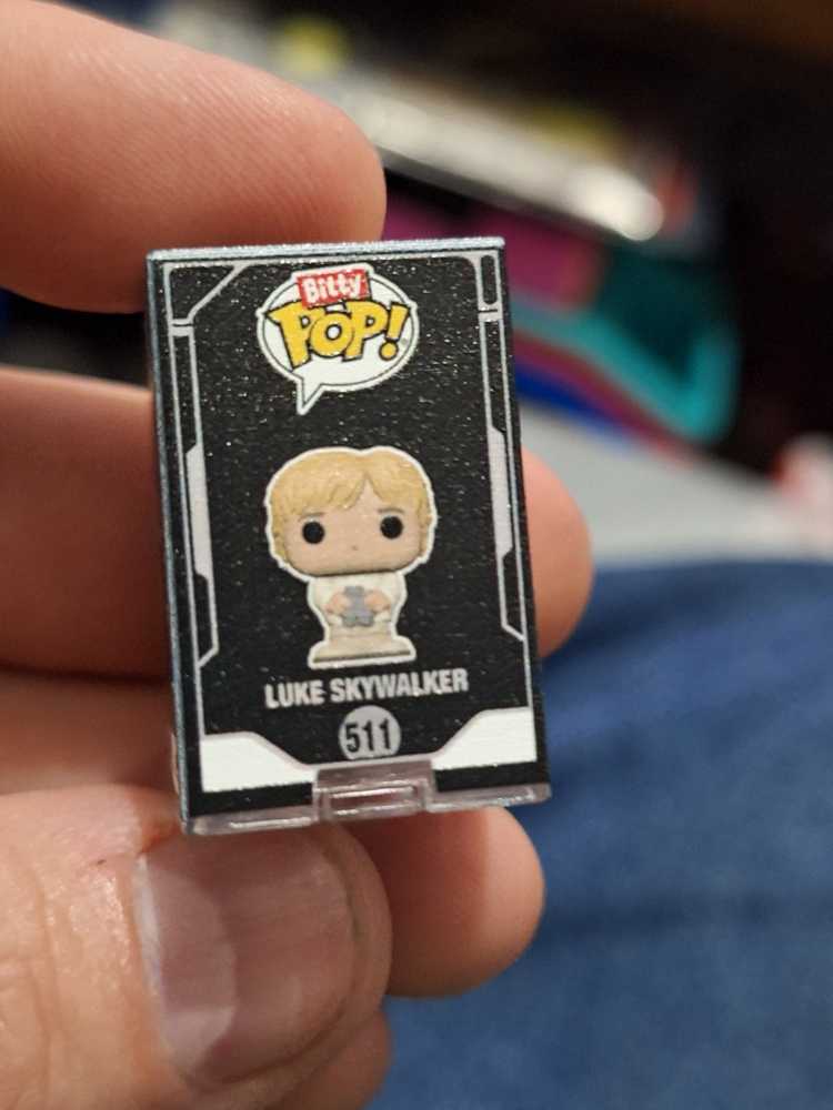 Star Wars: Luke Skywalker - Star Wars vinyl figure collectible - Main Image 3