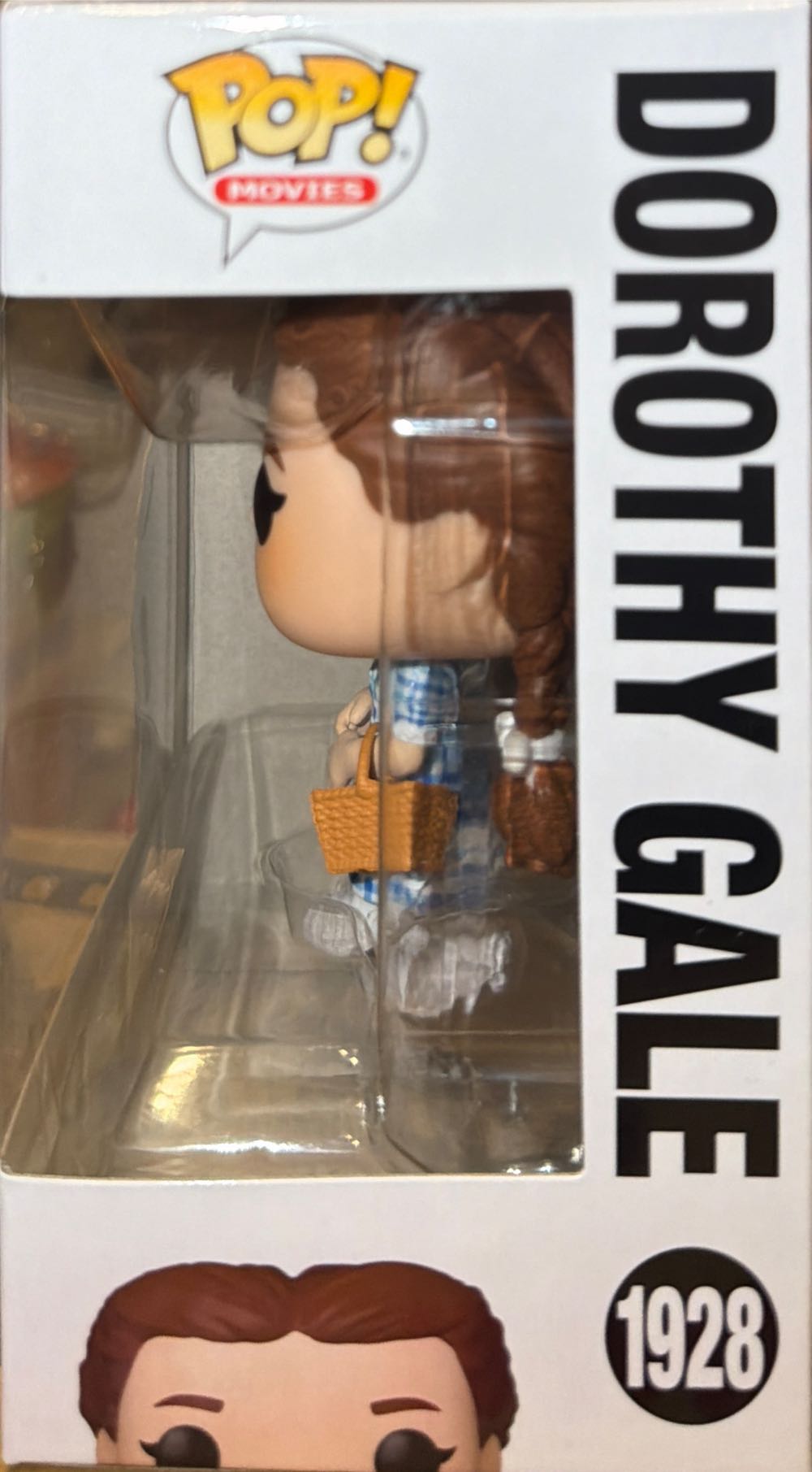 Dorothy Gale  vinyl figure collectible [Barcode 889698866743] - Main Image 2