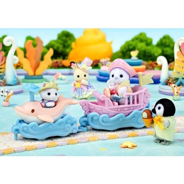 Amusement Park Ride Set - Ride The Waves  vinyl figure collectible [Barcode 5054131058206] - Main Image 3