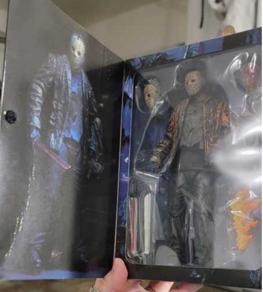 Neca Friday The 13th Freddy Vs Jason: Jason Voorhees  vinyl figure collectible - Main Image 2