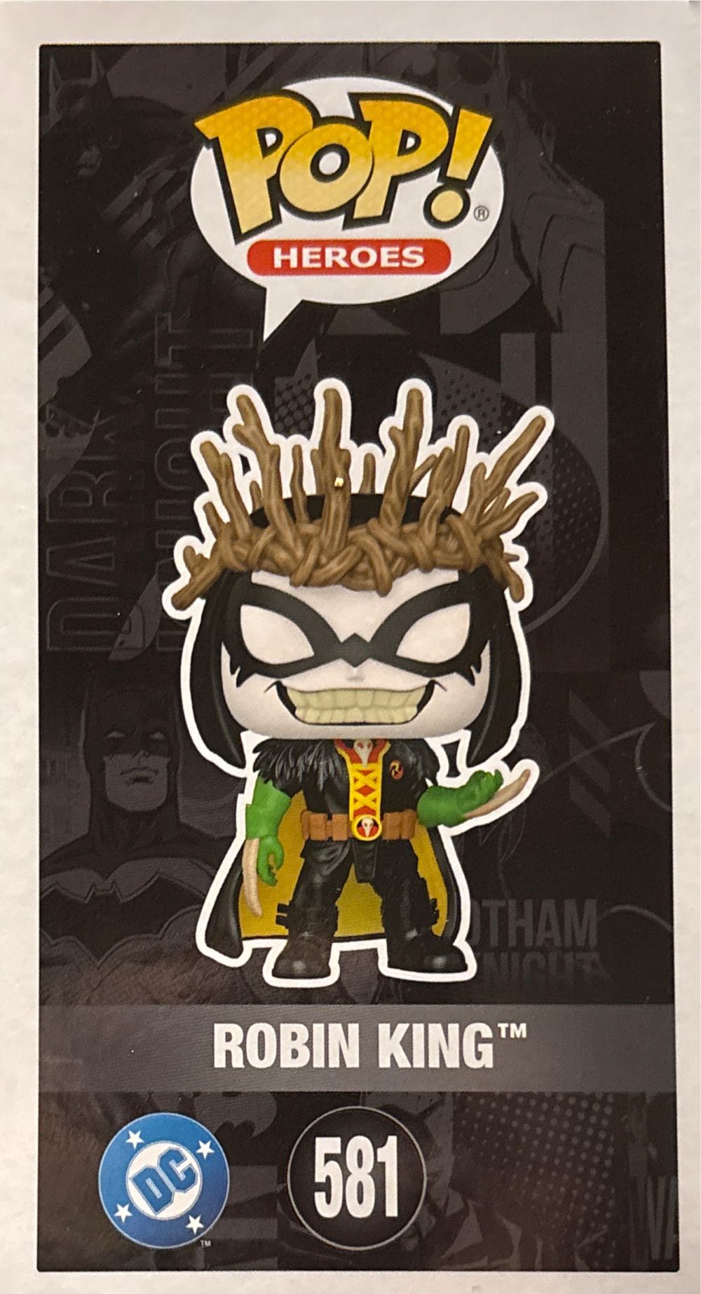 Dark Multiverse Robin King  vinyl figure collectible [Barcode 889698862257] - Main Image 2