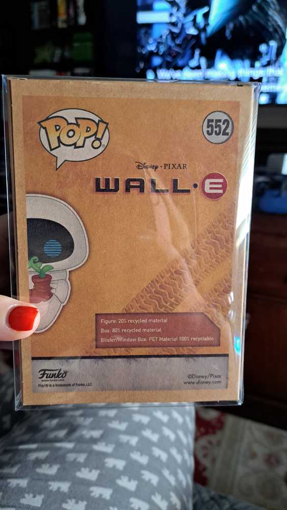 Walle: Eve - Disney vinyl figure collectible - Main Image 2