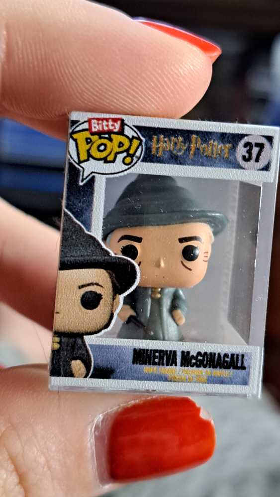 Mezco Childs Play Chucky