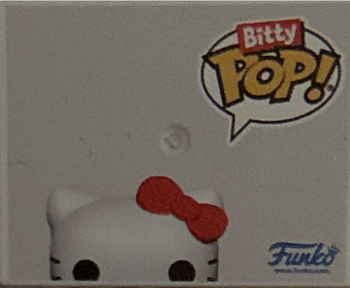 Hello Kitty (classic) - Sanrio vinyl figure collectible - Main Image 4