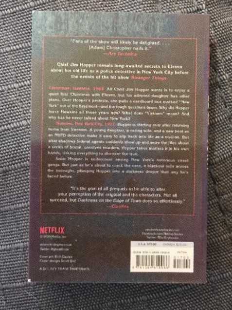 Mini Brands Books: Stranger Things - Darkness on the Edge of Town  vinyl figure collectible - Main Image 2