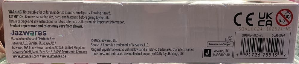 Squish a longs  vinyl figure collectible [Barcode 191726755197] - Main Image 3