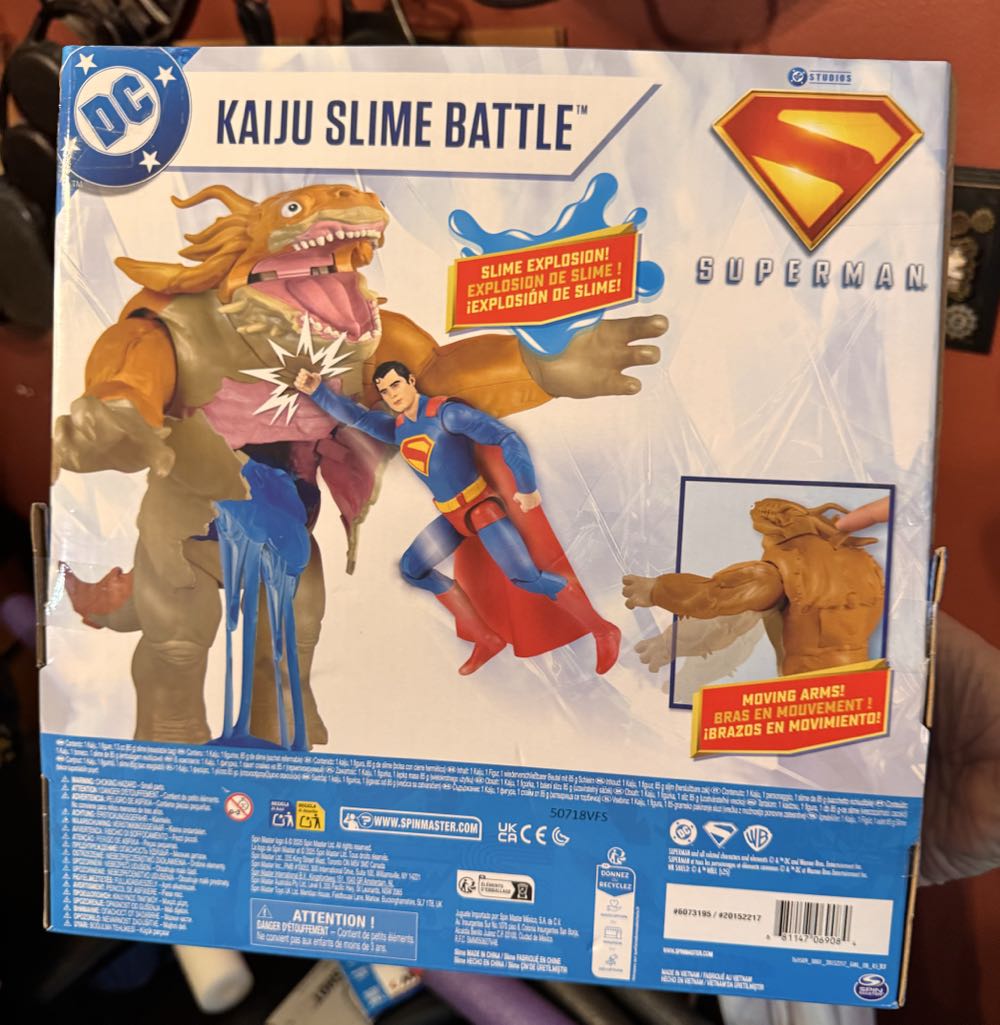 Spinmaster DC Studios Superman: Kaiju Slime Battle  vinyl figure collectible [Barcode 681147069084] - Main Image 3