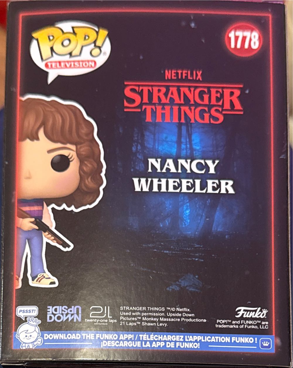 Nancy Wheeler - Stranger Things vinyl figure collectible [Barcode 889698757485] - Main Image 3