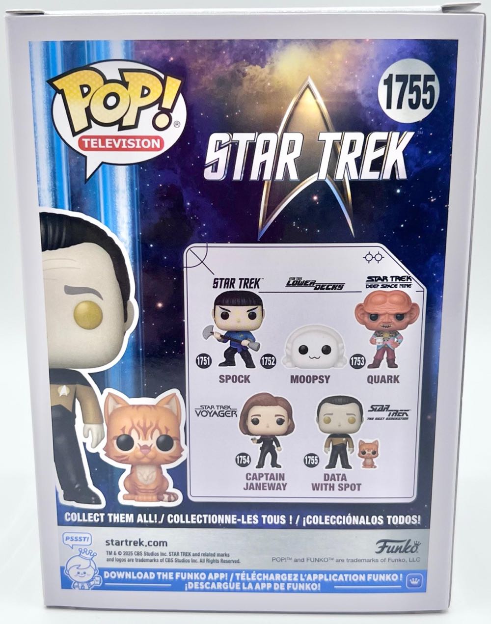 1755-Data with Spot - Star Trek vinyl figure collectible [Barcode 889698862509] - Main Image 4