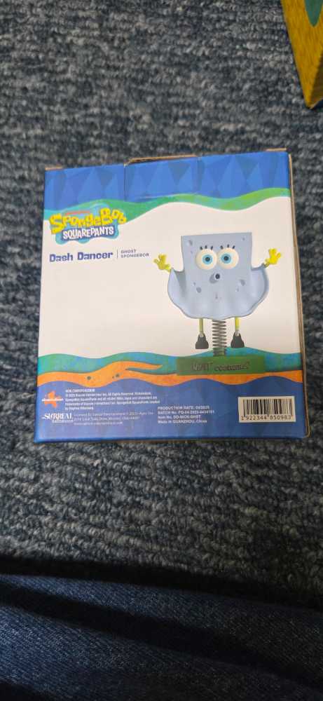 Dash Dancer | Ghost SpongeBob  - SpongeBob SquarePants vinyl figure collectible [Barcode 1922344850983] - Main Image 3