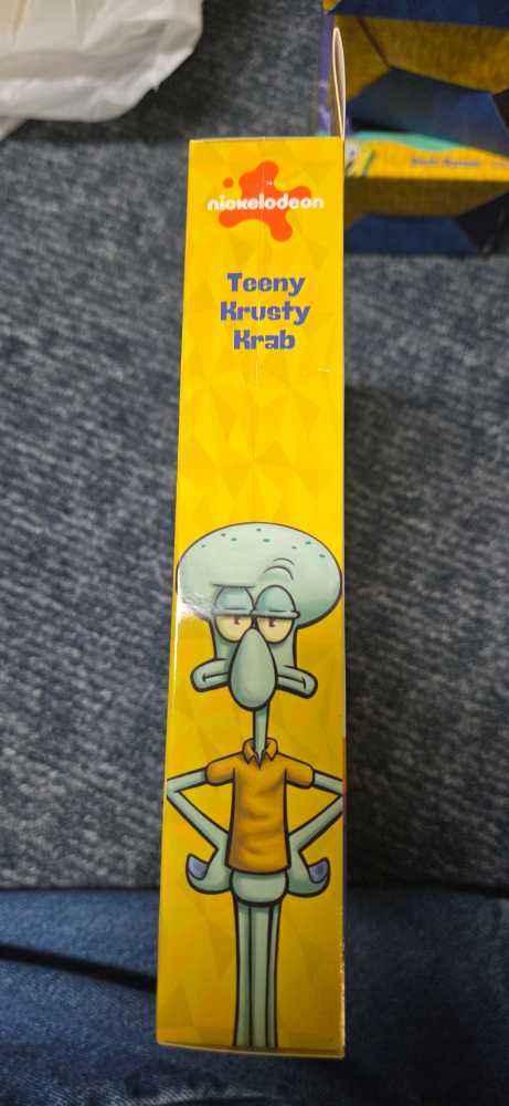 Nickelodeon Spongebob Squarpants Teeny Krusty Krab Mini Food Playset Dollhouse Tinies New Squarepants Nickelodean Tinies! Toy - SpongeBob SquarePants vinyl figure collectible [Barcode 840287989670] - Main Image 3