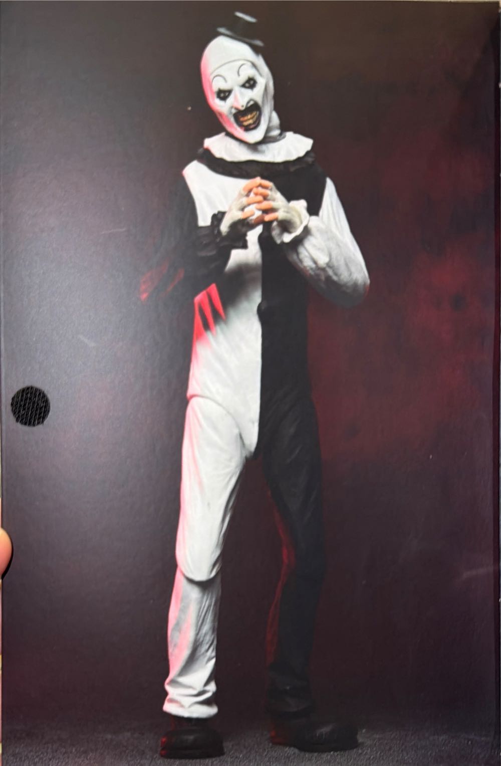 Neca Damien Leone’s Terrifier: Ultimate Art the Clown  vinyl figure collectible [Barcode 634482452516] - Main Image 3