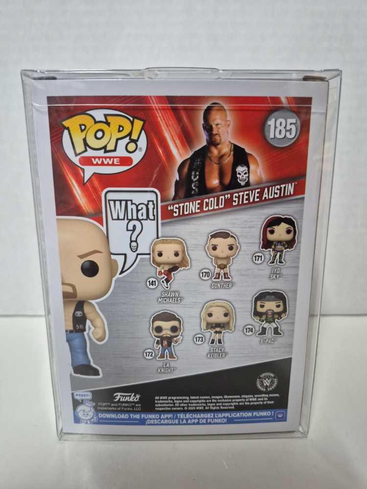 "Stonw Cold” Steve Austin  - WWE vinyl figure collectible [Barcode 889698886307] - Main Image 2