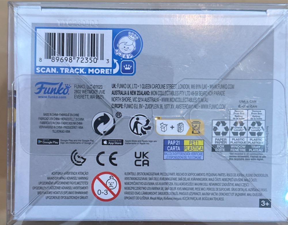 Blue Beetle  vinyl figure collectible [Barcode 889698723503] - Main Image 4