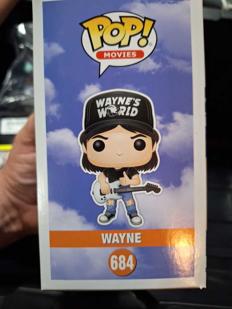Waynes World: Wayne  vinyl figure collectible - Main Image 3