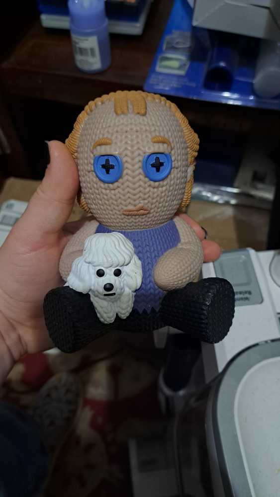 Alien Ultimate Rhino Alien Kenner Tribute Version 2 7” Scale Action Figure