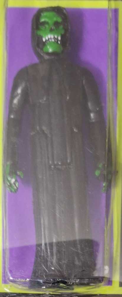 Satiriclon Customs Misfits Green Glow The Fiend  - Misfits vinyl figure collectible - Main Image 2