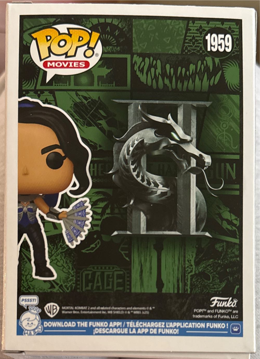Kitana - Mortal Kombat vinyl figure collectible [Barcode 889698870740] - Main Image 3