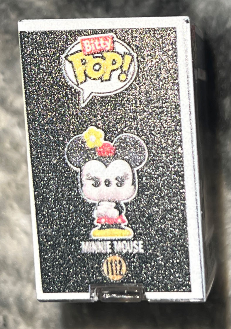 Mickey  vinyl figure collectible [Barcode 889698763547] - Main Image 2