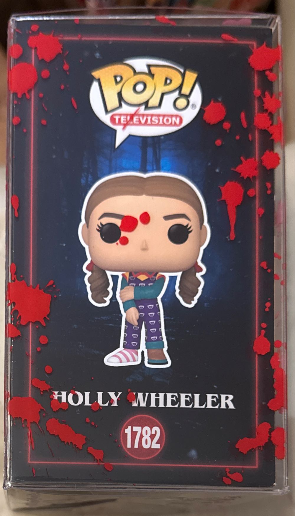 Holly Wheeler - Stranger Things vinyl figure collectible [Barcode 889698757522] - Main Image 3