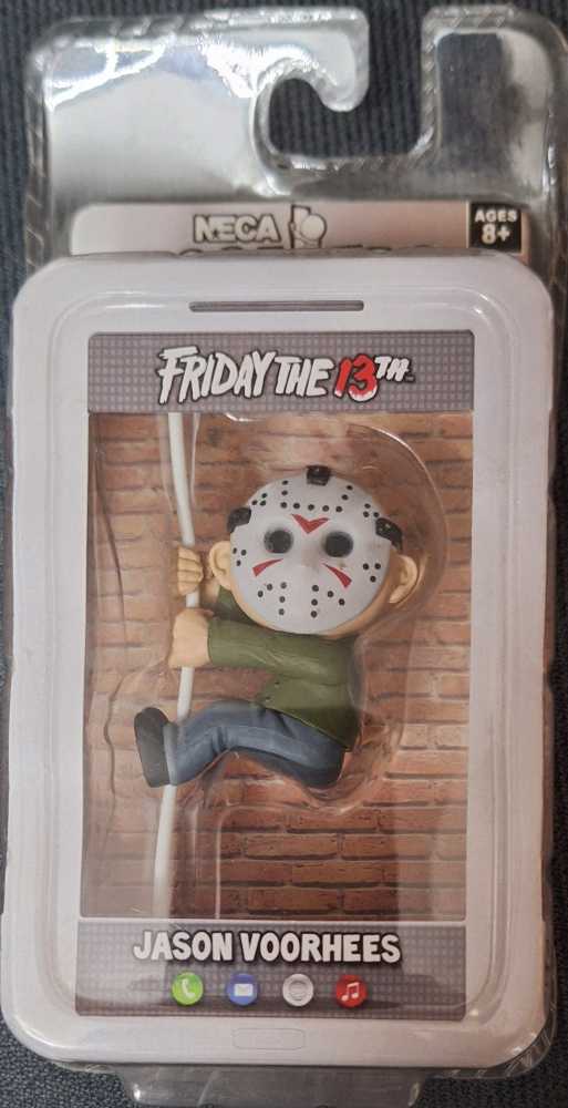 Neca Scalers Friday The 13th Jason Voorhees  - Friday the 13th vinyl figure collectible [Barcode 634482145036] - Main Image 3