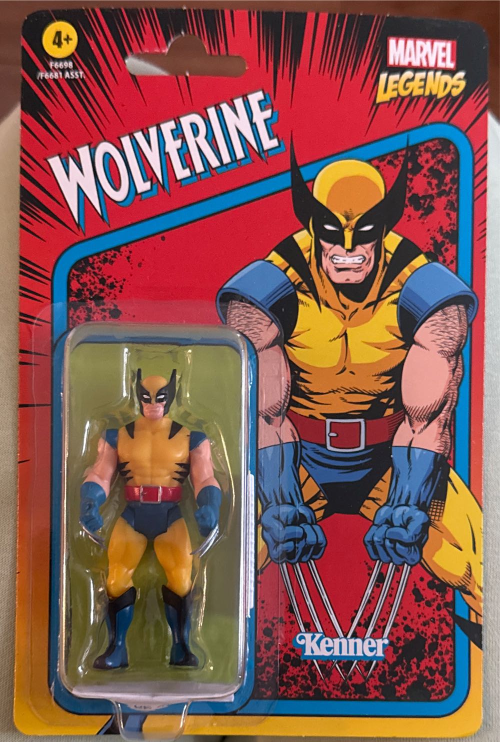 Marvel Legends Series Retro 375 Collection Wolverine 3.75-inch Collectible Action Figure Toys For Ages 4 And Up  vinyl figure collectible [Barcode 5010996147240] - Main Image 2