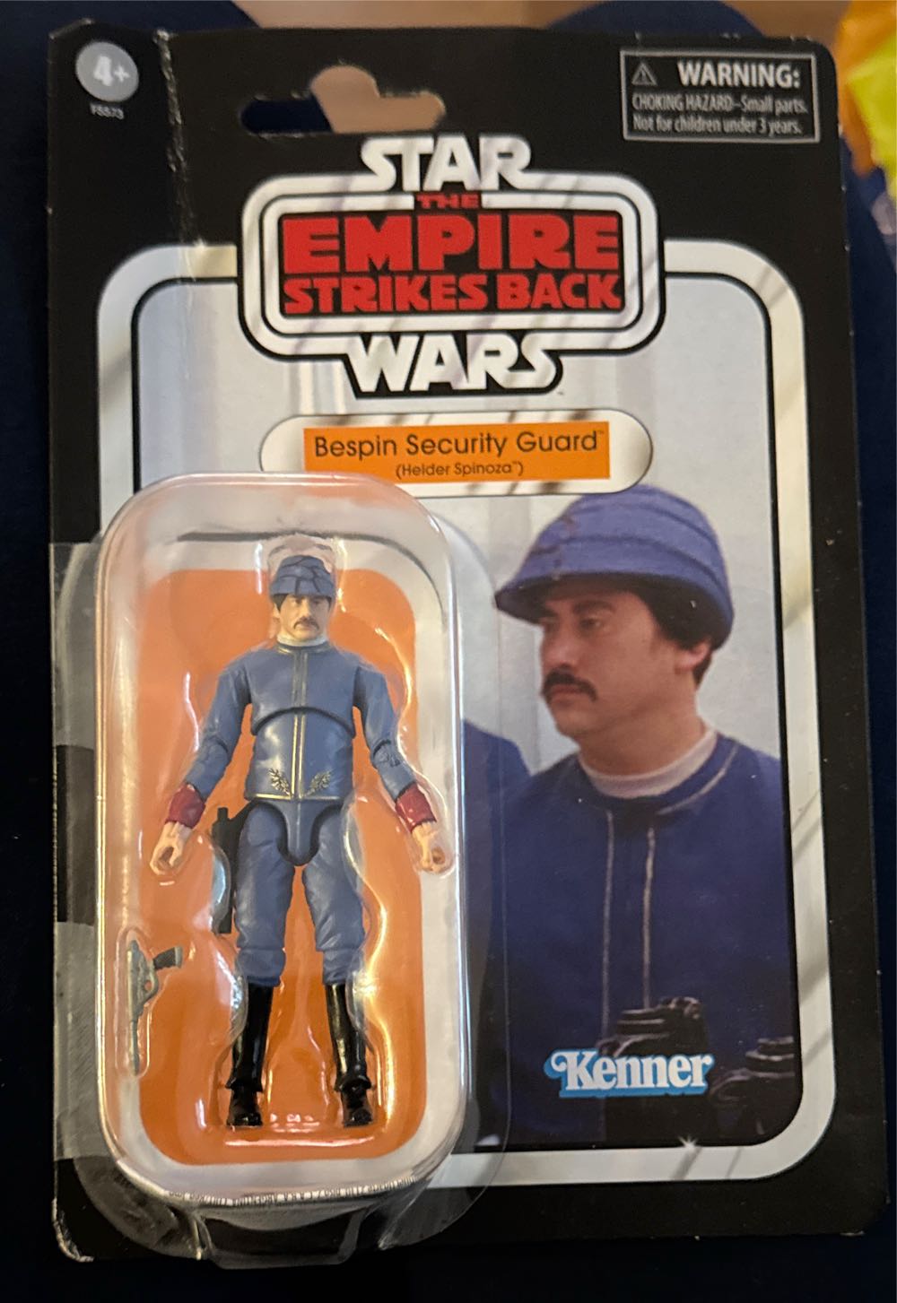 Bespin Security Guard (Helder Spinoza) Star Wars The Vintage Collection 3.75 Inch Action Figure Exclusive  vinyl figure collectible [Barcode 5010993968305] - Main Image 2