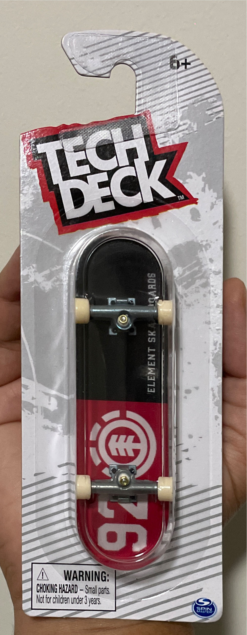 Max Factory Nendoroid Nadeshiko Kagamihara: Solo Camp Ver. Dx Edition