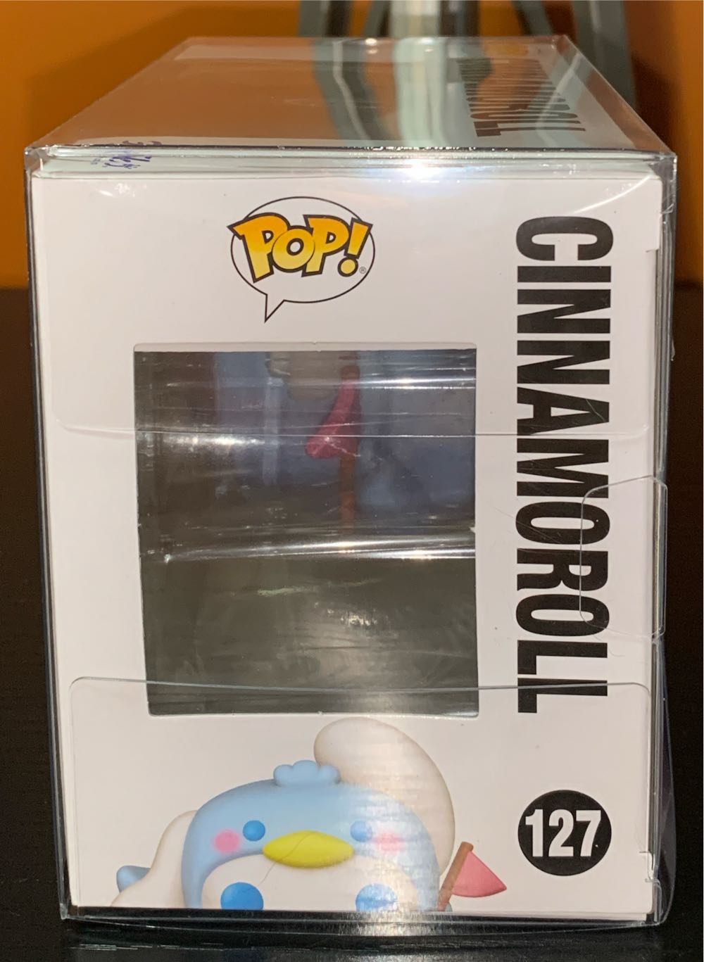 Cinnamoroll as Whale 127 - Hello Kitty vinyl figure collectible [Barcode 889698884044] - Main Image 2