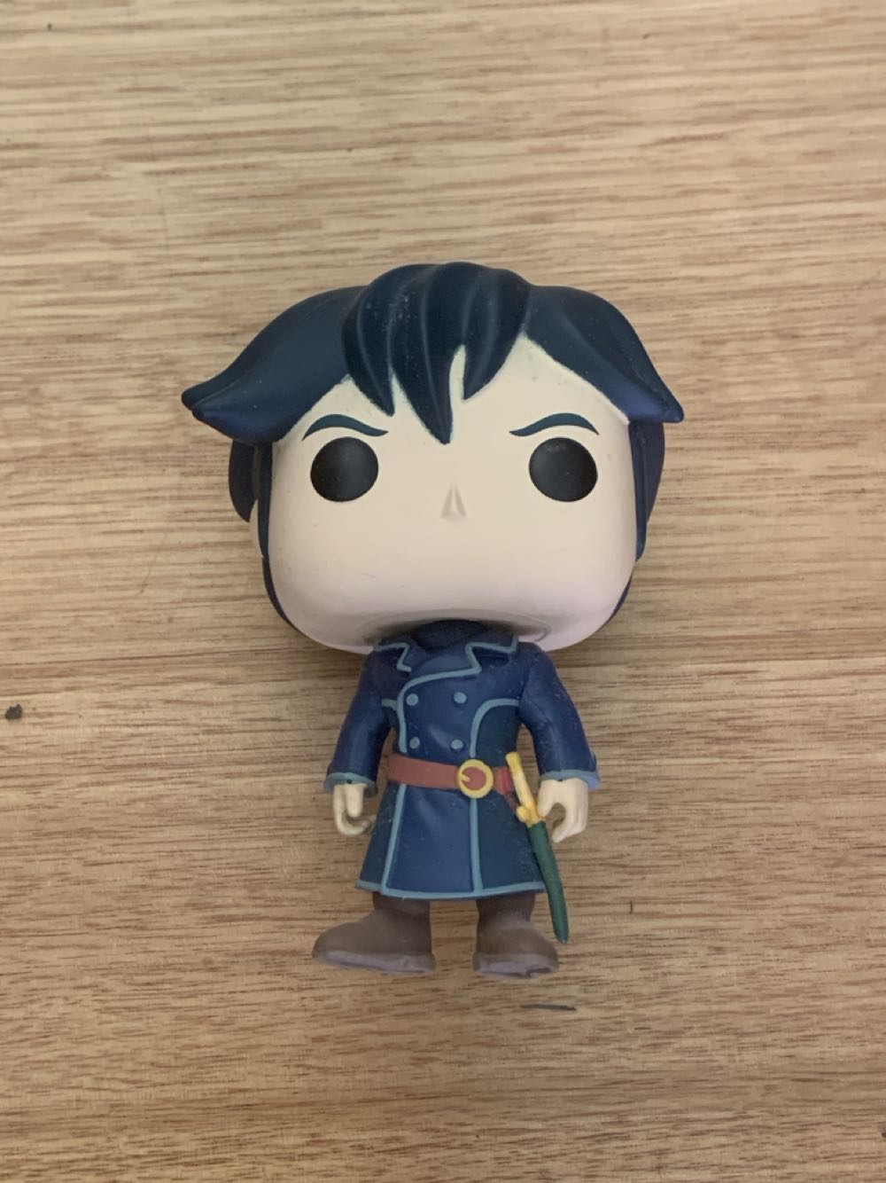 Kakamora Holding Bamboo