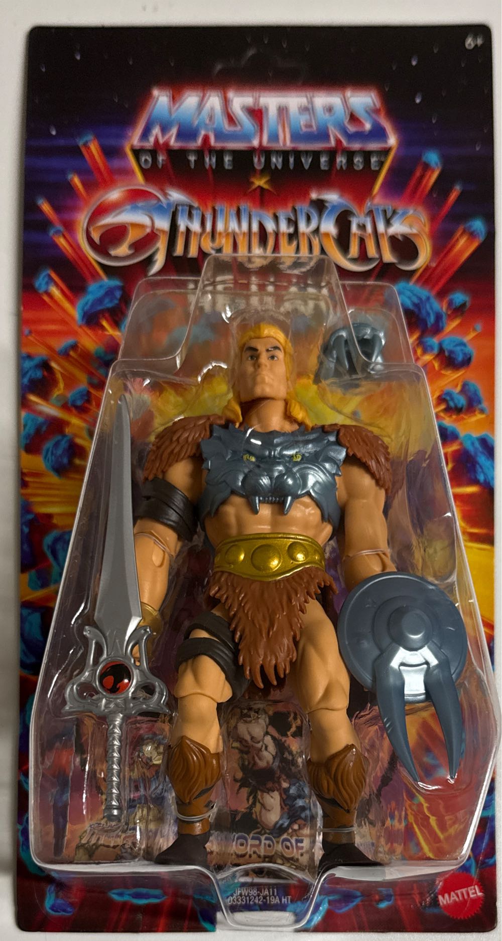 Masters Of The Universe Origins & Thundercats 5.5 Inch Posable Action Figure He-man 1980s Crossover Toy Removable Armor Sword Shield & Mini Comic  vinyl figure collectible [Barcode 194735307555] - Main Image 2