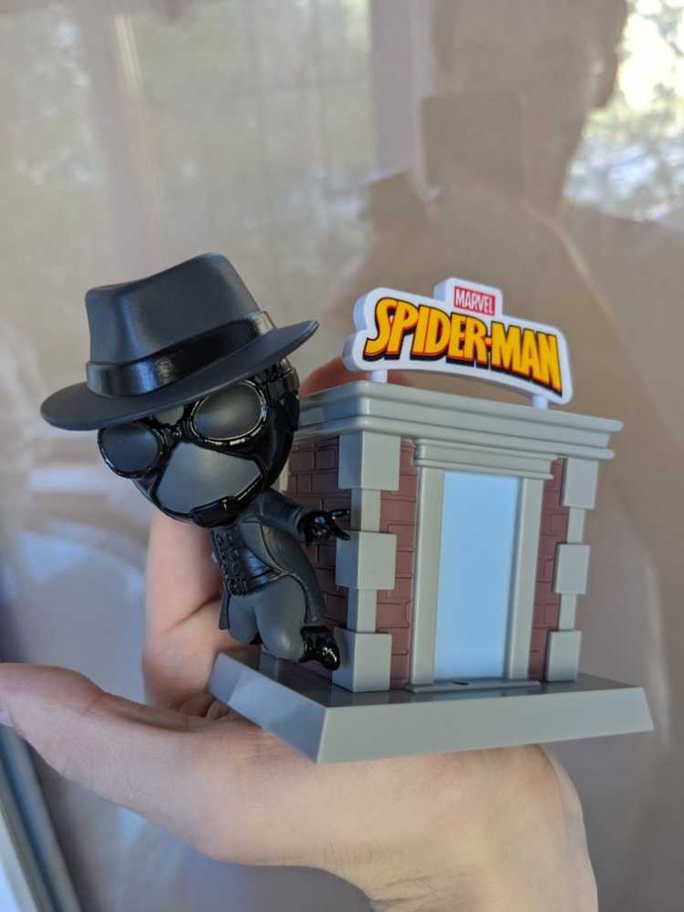 Marvel Spider-man Tower Series Spider Man Noir - Marvel Universe vinyl figure collectible [Barcode 843309157729] - Main Image 4