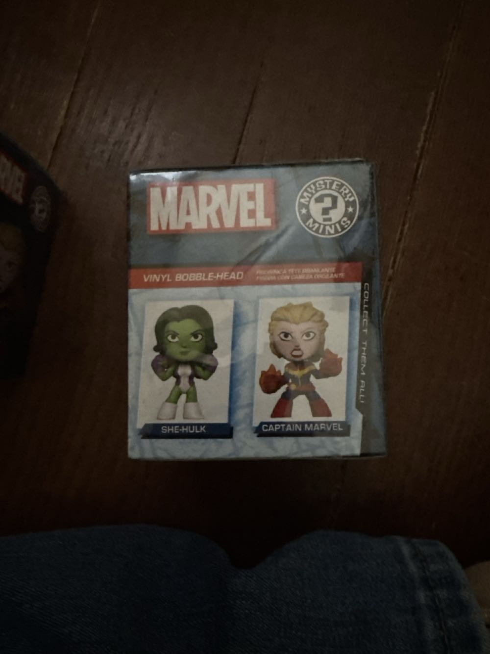 She-Hulk - Marvel Universe vinyl figure collectible - Main Image 2