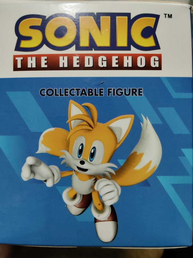 Sonic - Tails - Sonic the Hedgehog vinyl figure collectible [Barcode 7707810000055] - Main Image 2