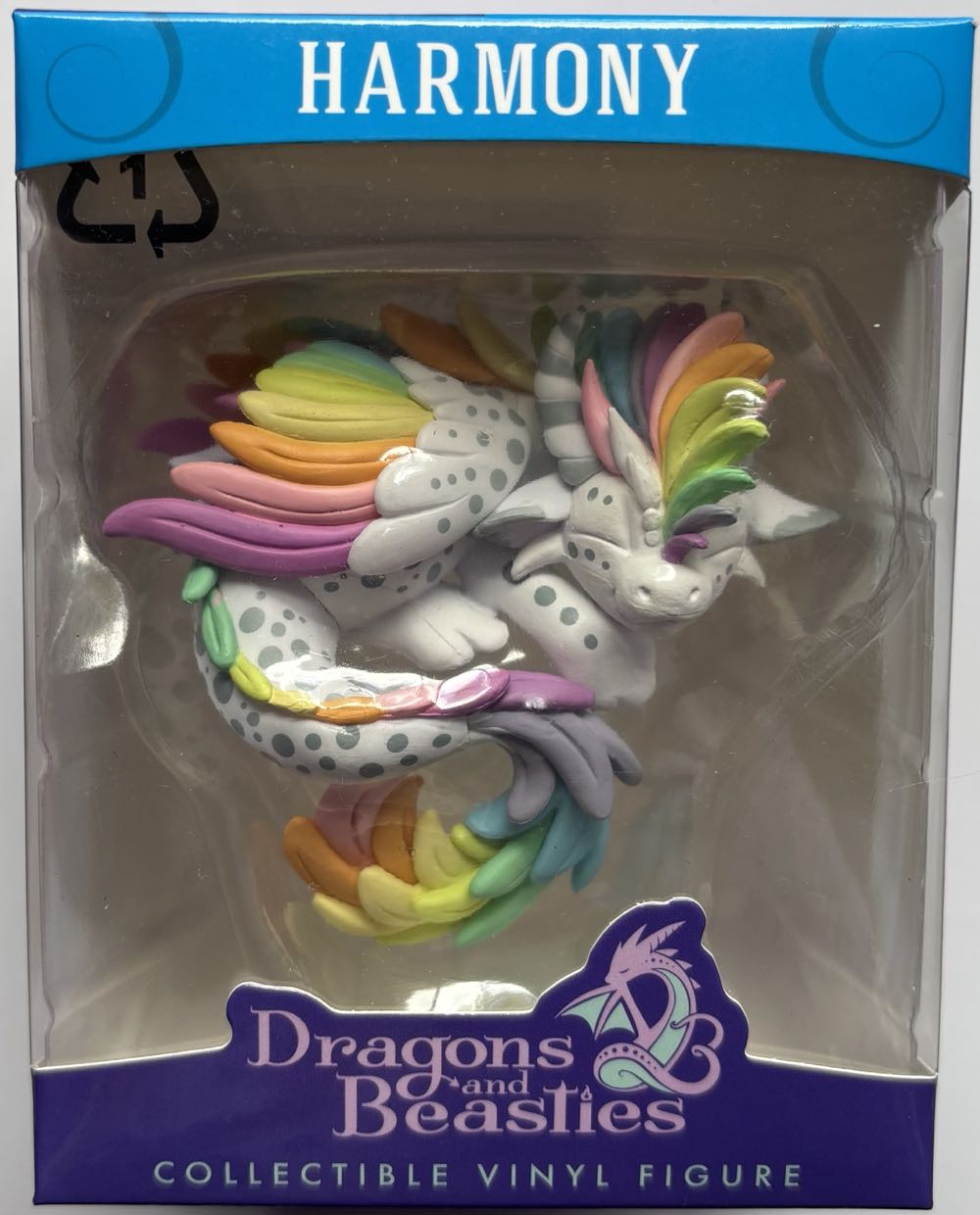 D&B Harmony  vinyl figure collectible [Barcode 810002712586] - Main Image 3