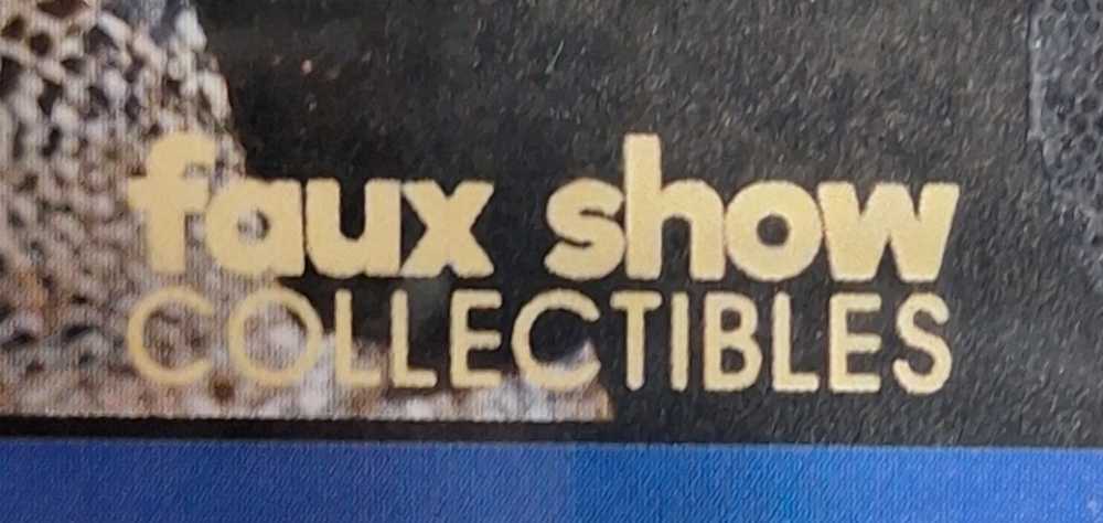 Faux Show Collectibles Spiderman Ring Announcer (Bruce Campbell) - Spider-Man vinyl figure collectible - Main Image 4