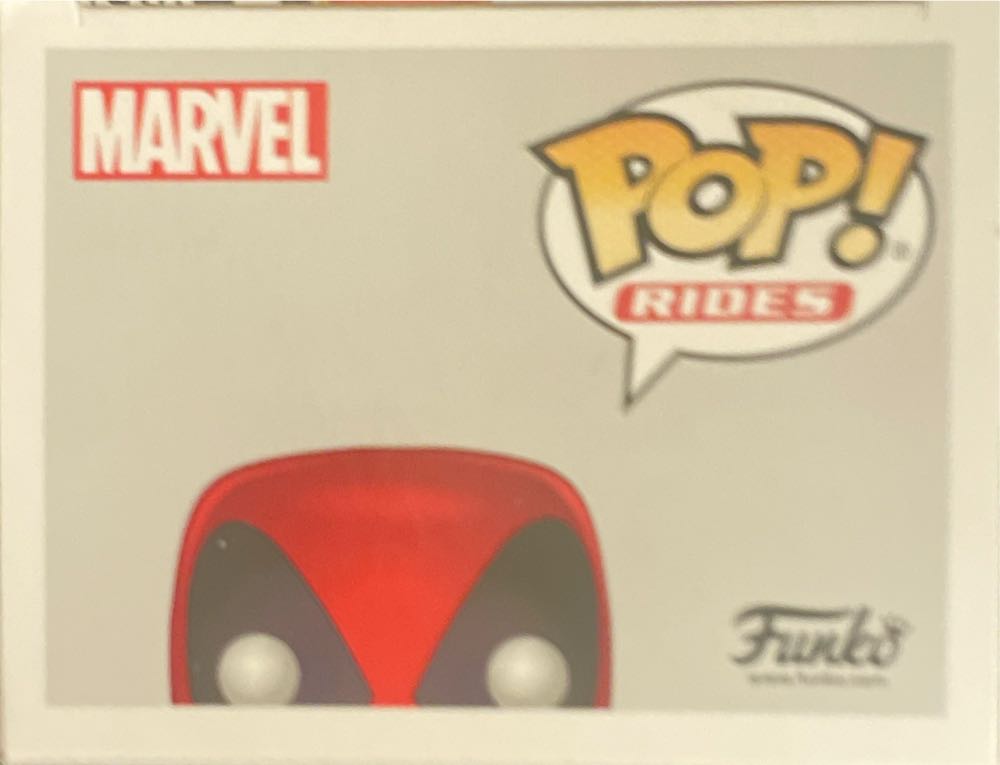 DEADPOOL on scooter - Deadpool vinyl figure collectible [Barcode 889698309691] - Main Image 2