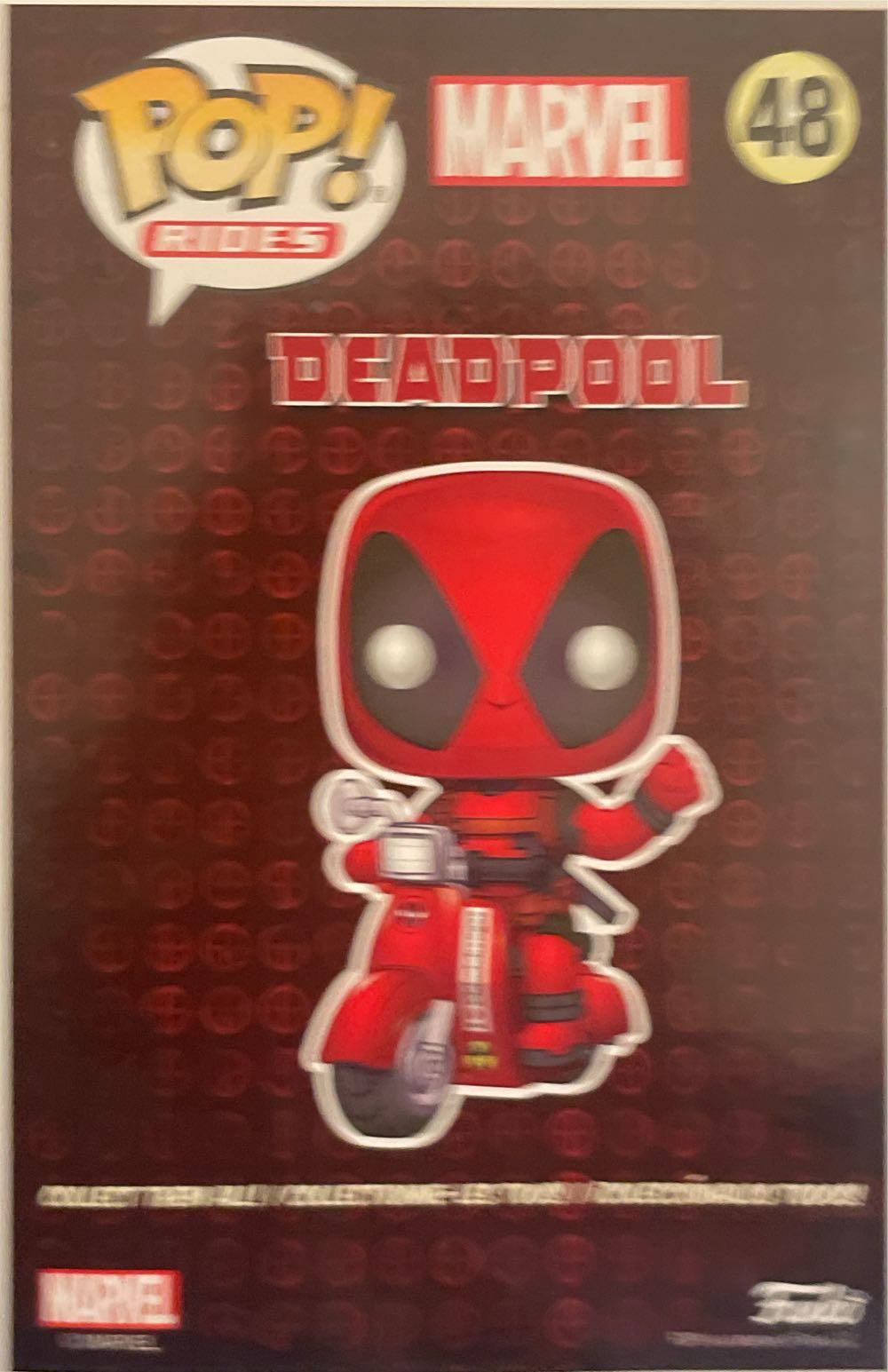 DEADPOOL on scooter - Deadpool vinyl figure collectible [Barcode 889698309691] - Main Image 3