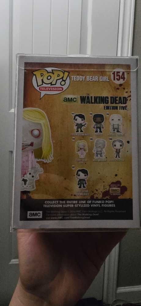 TheWalking Dead #154 Teddy Bear Girl  vinyl figure collectible - Main Image 2